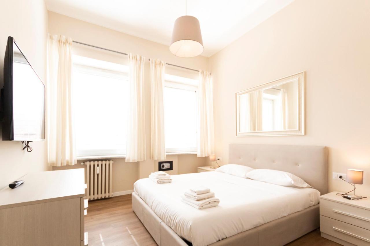 Via Torino Apartment 2 Милан Экстерьер фото