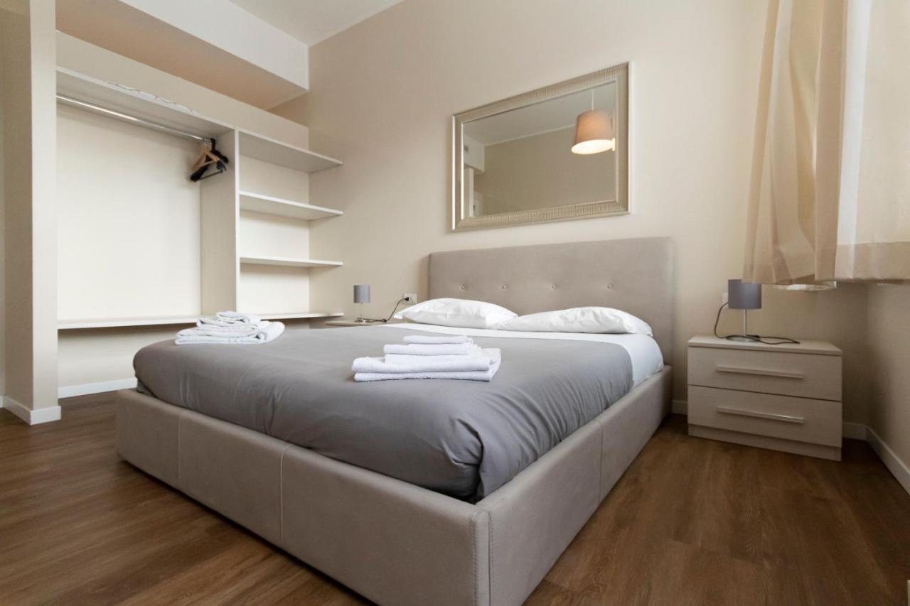 Via Torino Apartment 2 Милан Экстерьер фото
