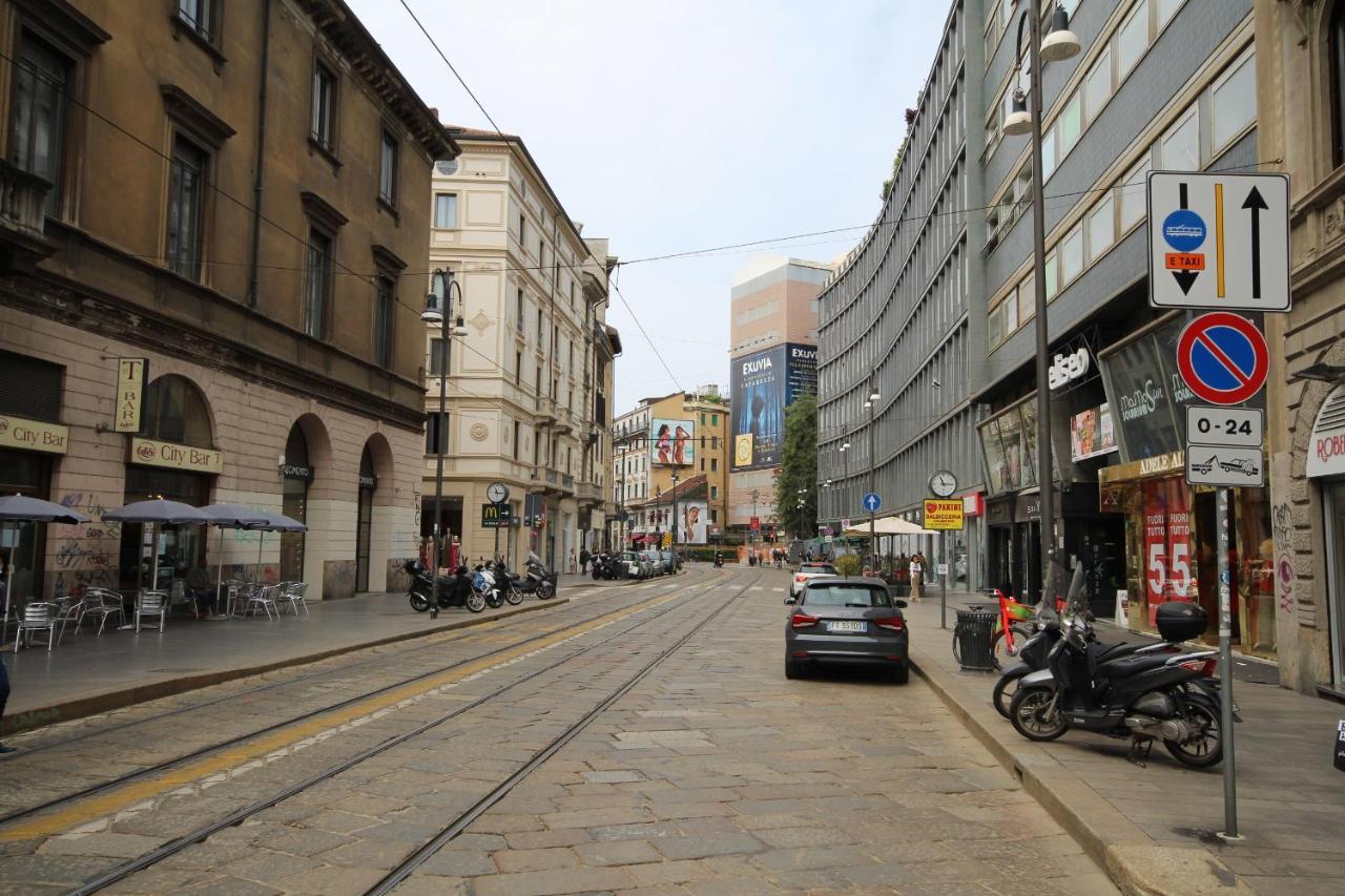 Via Torino Apartment 2 Милан Экстерьер фото
