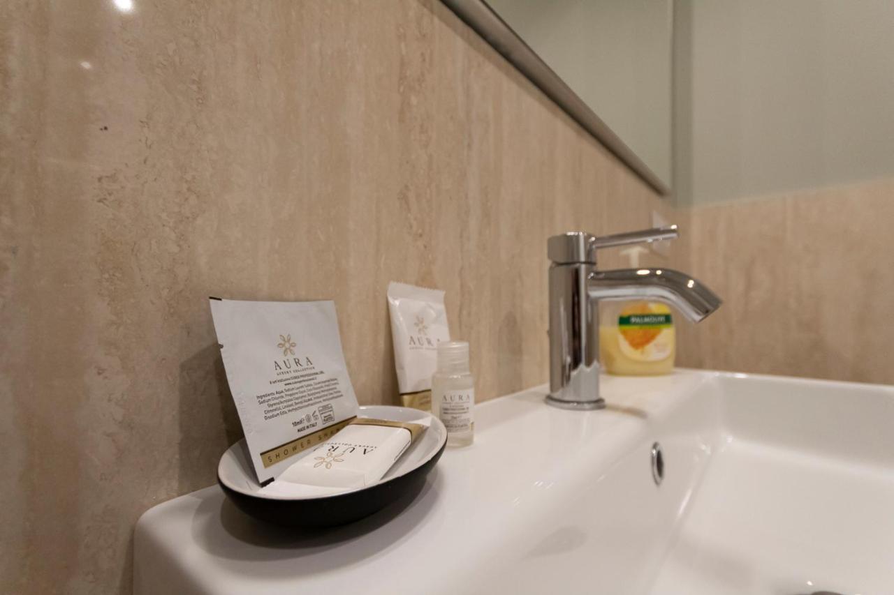 Via Torino Apartment 2 Милан Экстерьер фото